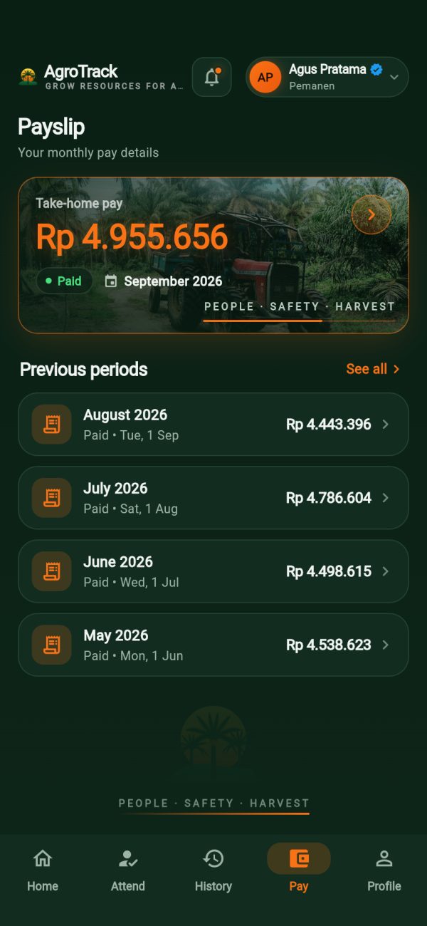 AgroTrack pay screen with take-home pay and previous periods